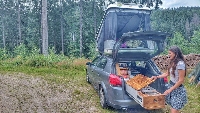 Campingbox im Mini Camper
